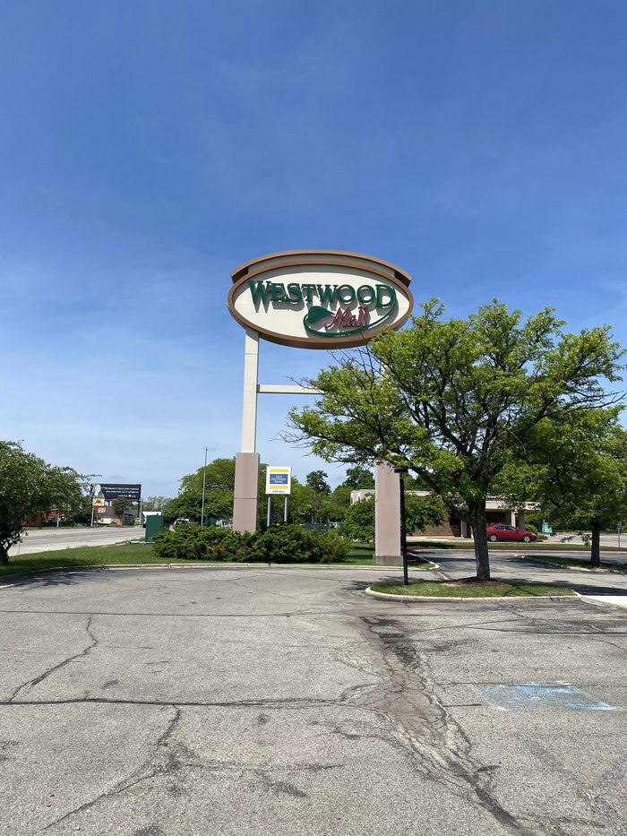 Westwood Mall - May 29 2022